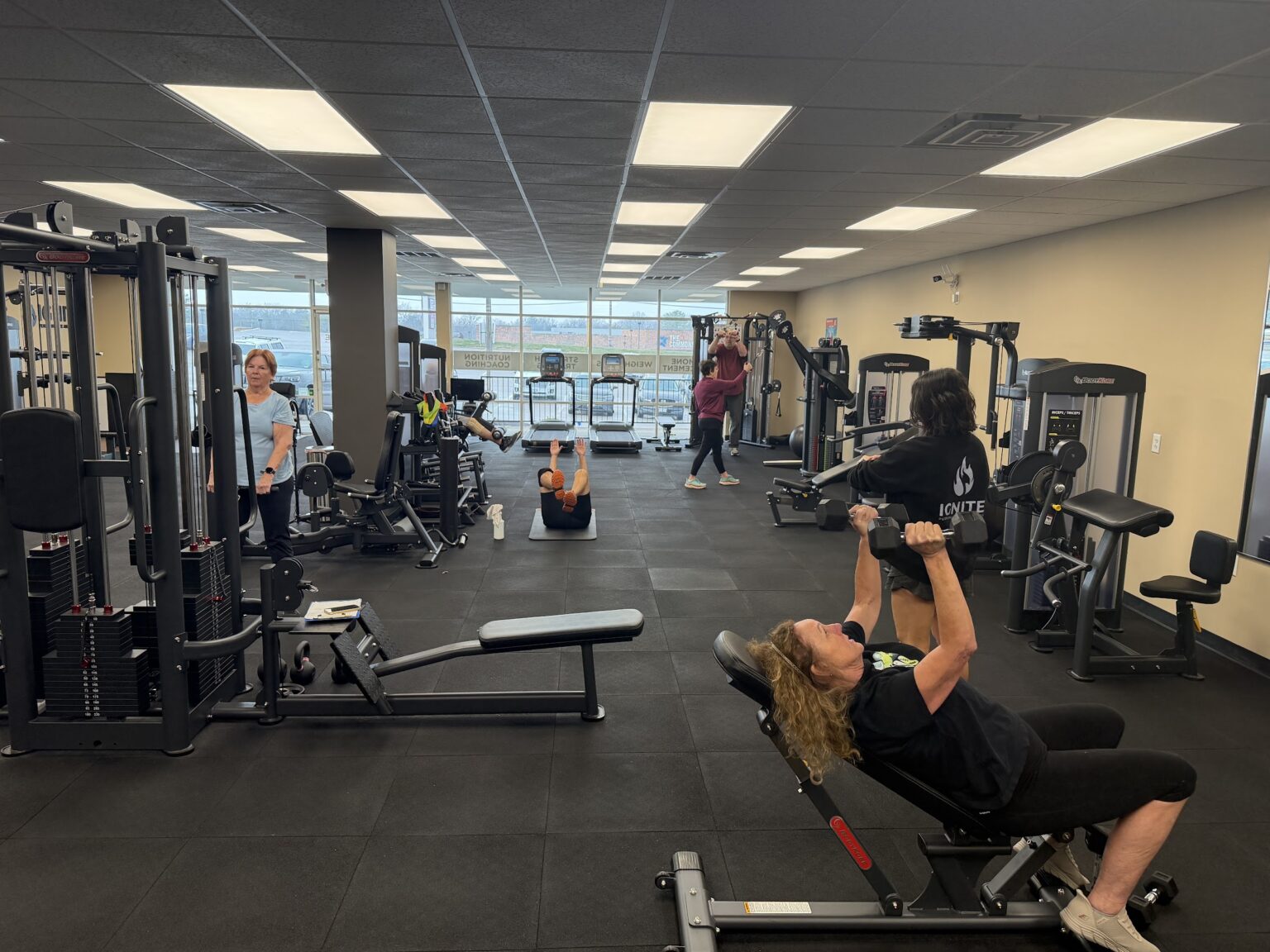 Members training on the floor at Ignite's private facility in Chesterfield